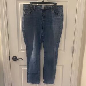 Old Navy Women's Straight Leg Blue Jeans